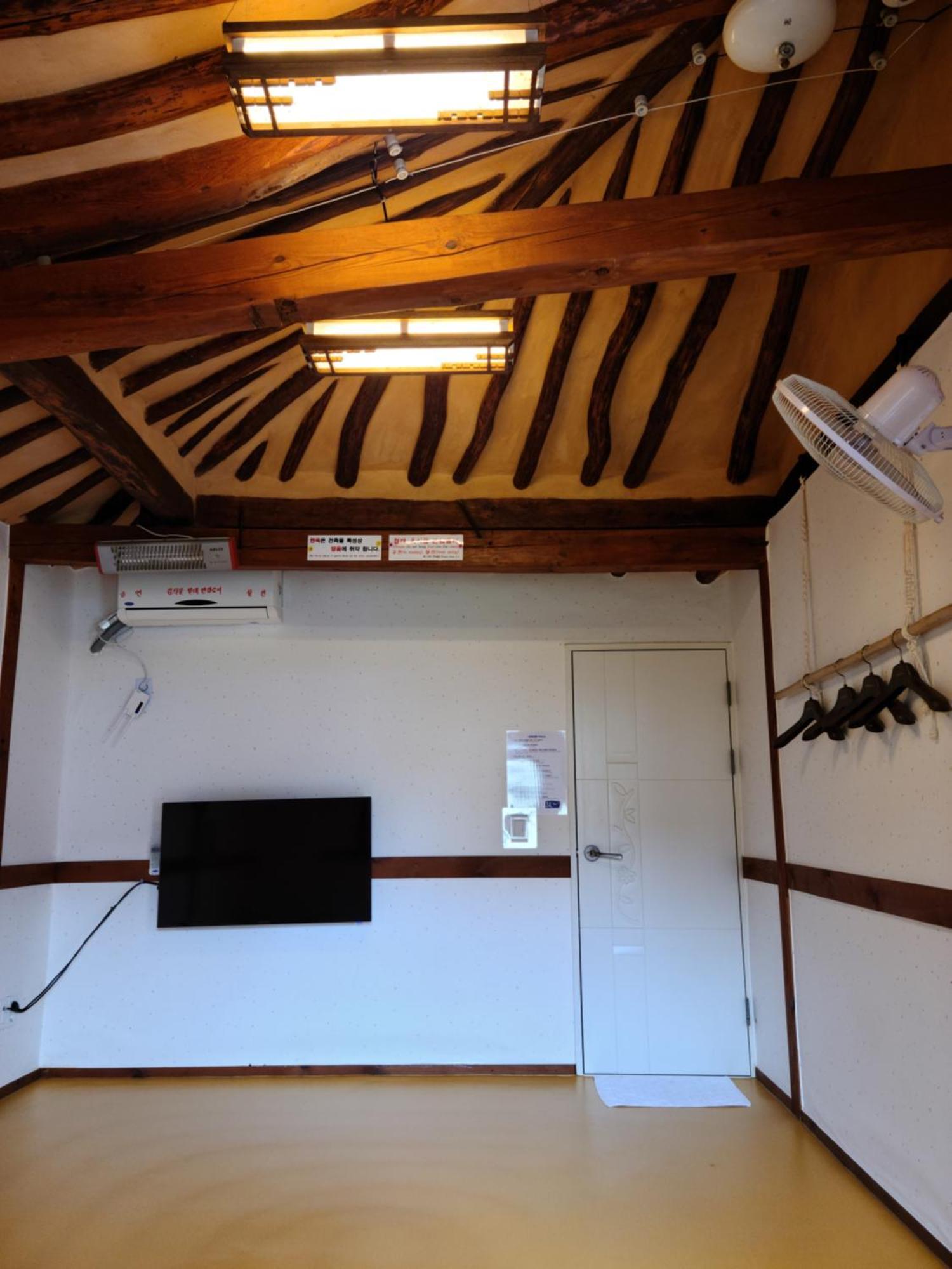 Hanok Raon Γκιονγκγού Εξωτερικό φωτογραφία